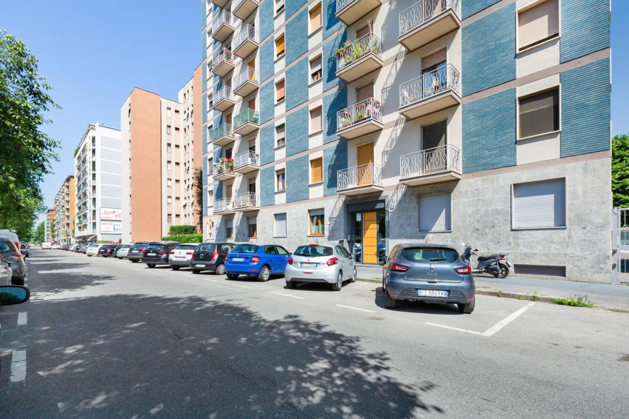Milano Famagosta Cosy Studio Milão Exterior foto